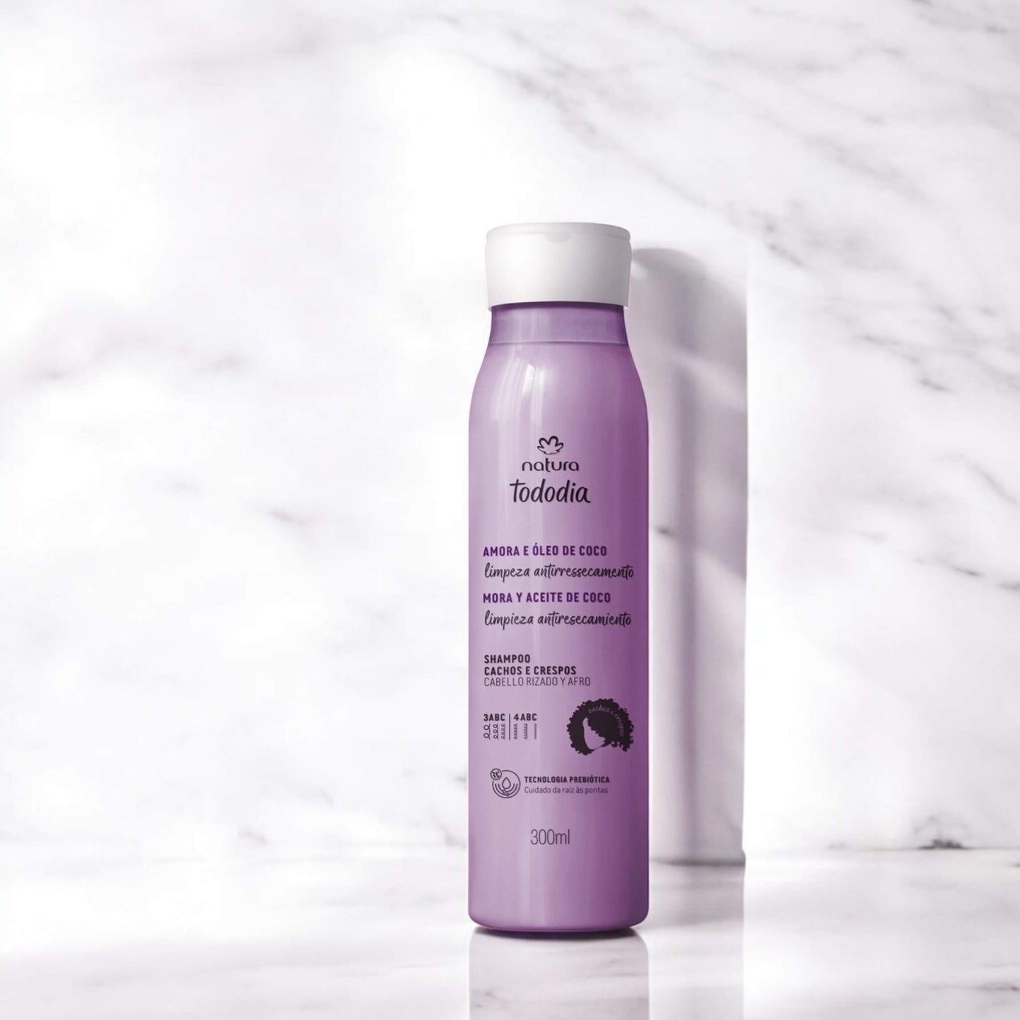 Natura Shampoo para cabellos rizos y afros Mora y Aceite de coco