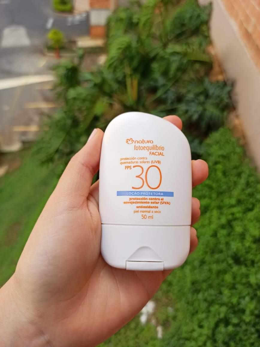 Natura Fotoequlibrio loción Protectora Facial FPS 30 Piel Normal a Seca
