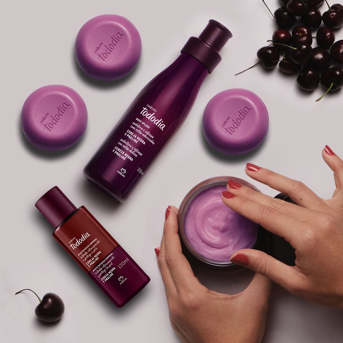 Kit de Hidratación Intensa con Cereza Negra y Praliné