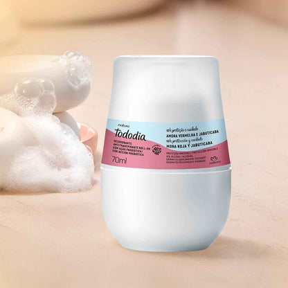 Natura Desodorante Antitranspirante Roll-on Mora Rojas y Jabuticaba
