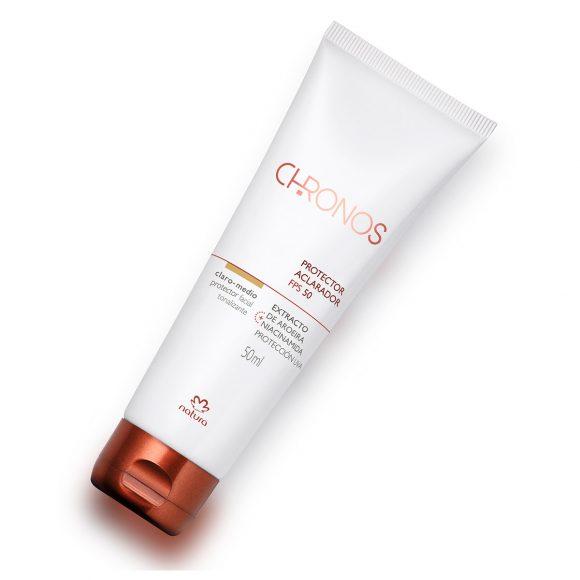 Natura Chronos Protector aclarador FPS 50 claro/medio