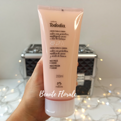 Natura Crema nutritiva para el cuerpo Nuez Pecán y Cacao Tododia