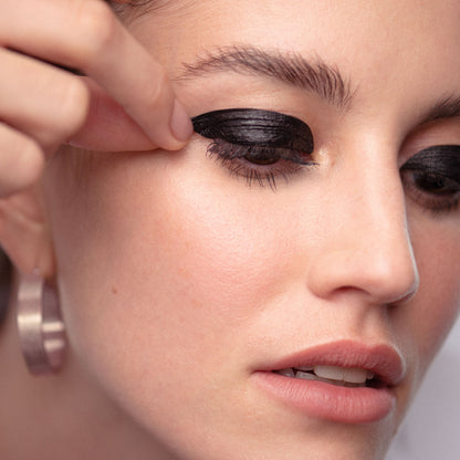 Natura Delineador Matte Peel Off Negro