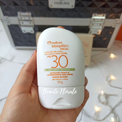 Natura Fotoequilibrio gel Crema Protector facial FPS 30 Piel Mixta a Grasa