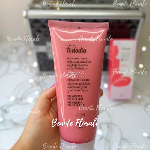 Natura Tododia Crema Nutritiva Frambuesa y Pimienta Rosa