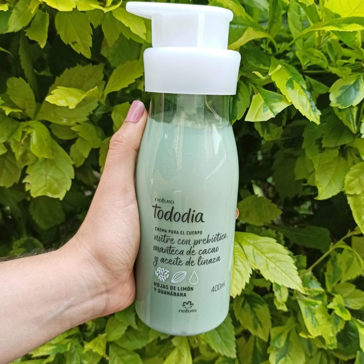 Natura Tododia Crema nutritiva para el cuerpo hojas de limón y Guanabana