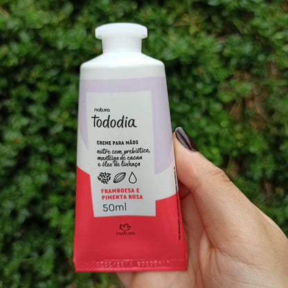Natura Tododia Crema nutritiva para manos Frambuesa y Pimienta Rosa