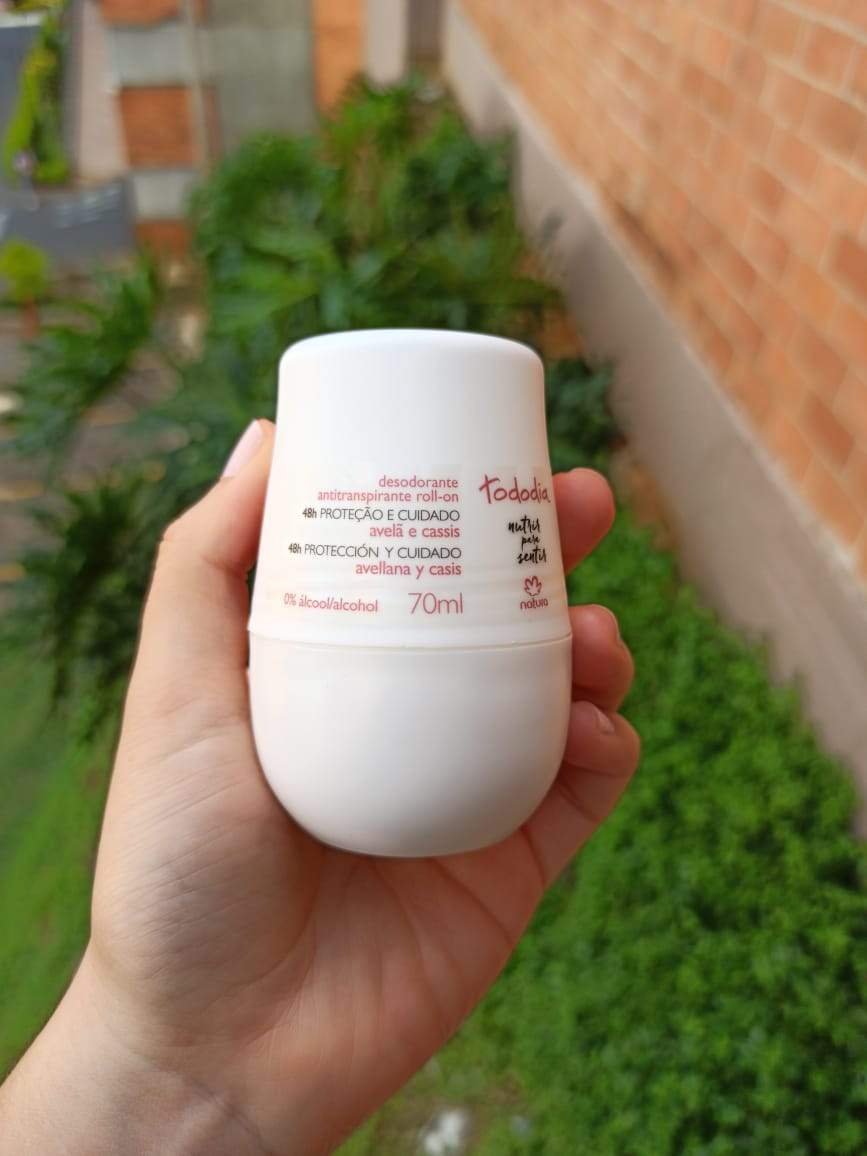 Natura Tododia Desodorante Antitranspirante Roll-on Avellana y Casis