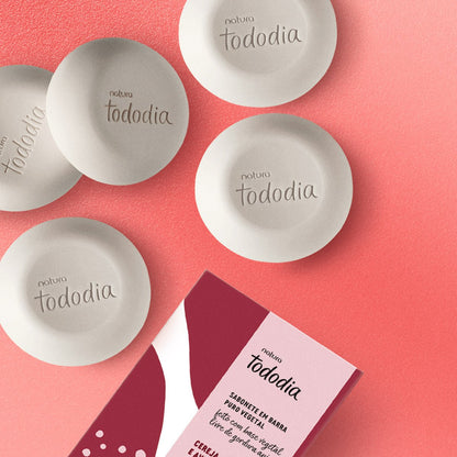 Natura Tododia Jabón puro vegetal cereza y avellana