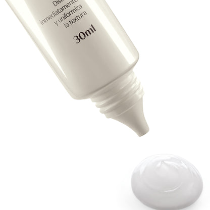Natura Una Primer Blur